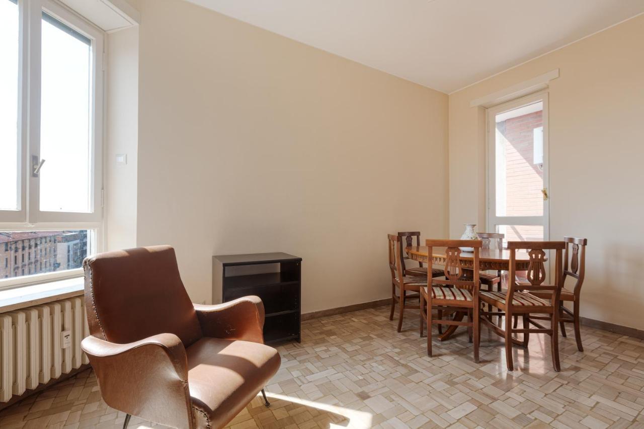 Milano - Roomy Apartment 300 M From M3 Affori Fn! Exterior photo
